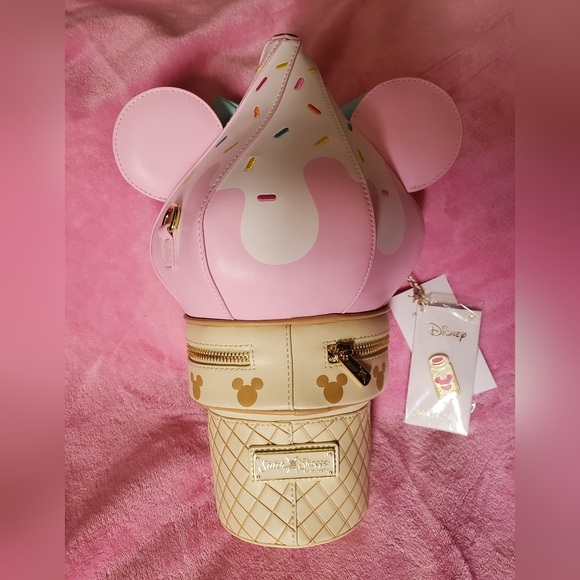 Loungefly stitch minnie mouse ice cream cone - Picture 3 of 5